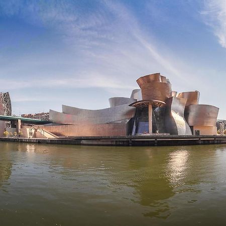 Vivienda Turistica De Prestancia Junto A La Ria De Nervion Bilbao Ruang foto